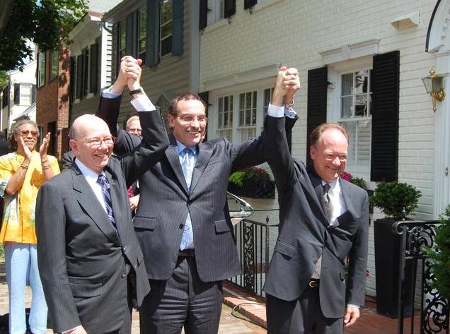 In June 2012, Ron Lewis, chair of ANC2E, Mayor Vincent Gray and John DeGioia, president of Georgetown University, announce the agreement on the university's 10-year campus plan.