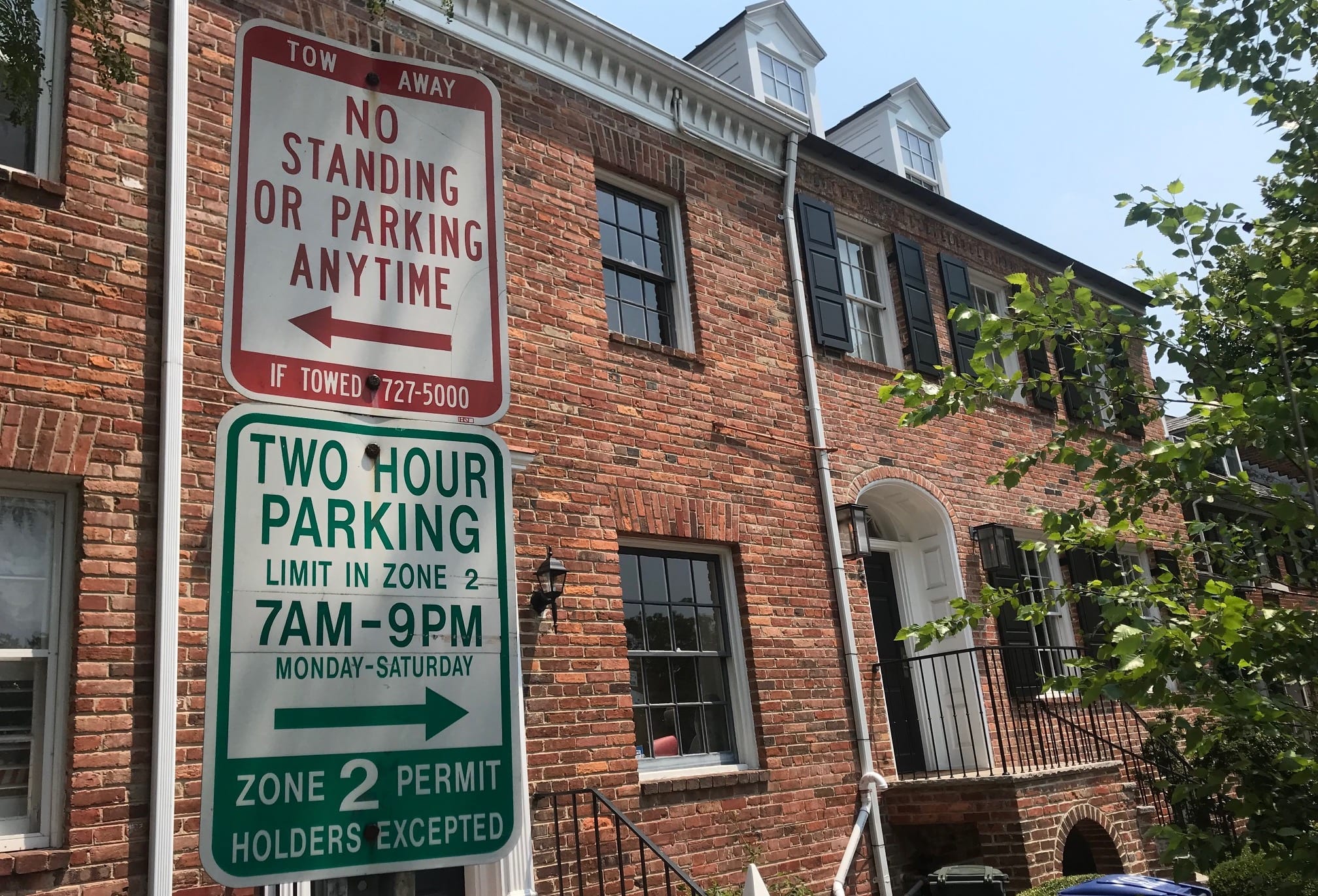 Now Online D C S Parking Permit System The Georgetowner   Parkingsign 