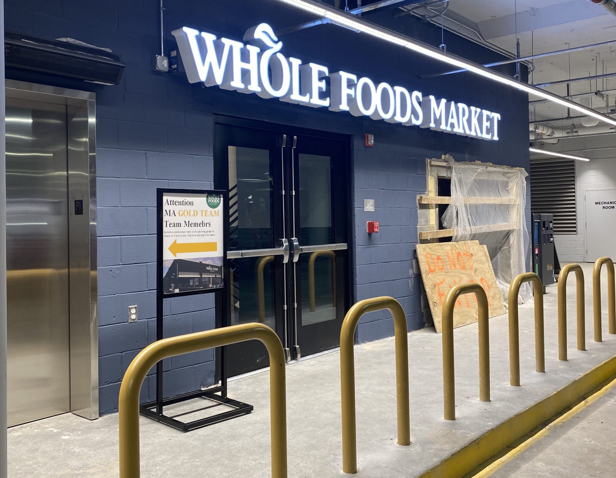 Whole Foods plans big move into grocery delivery - Denver Business Journal