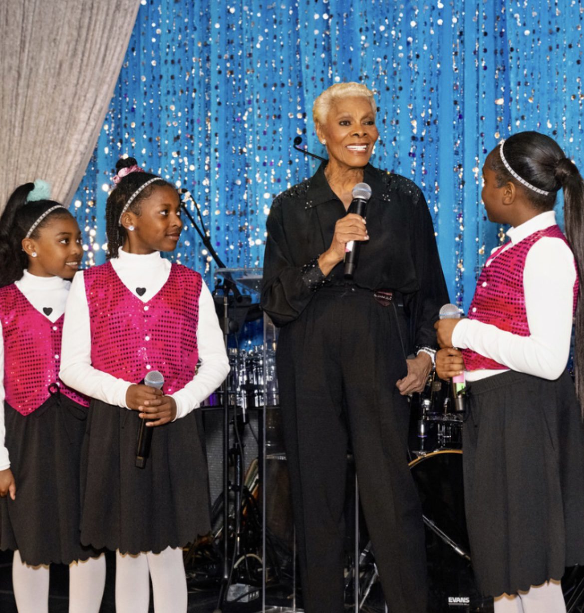 Best Friends Foundation 35th Anniversary Benefit Features Dionne Warwick - Vimarsana News