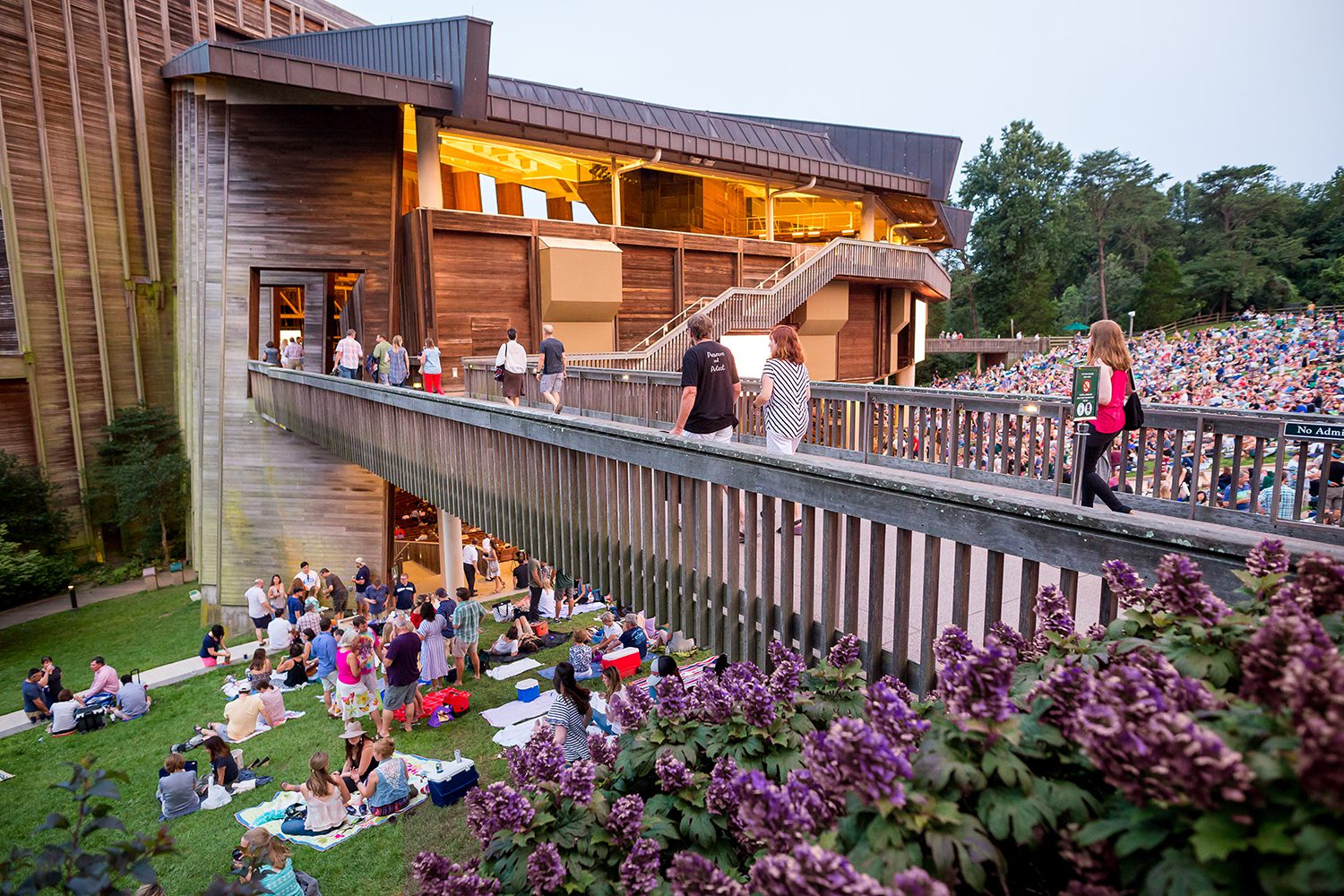 wolf-trap-seating-view-cabinets-matttroy