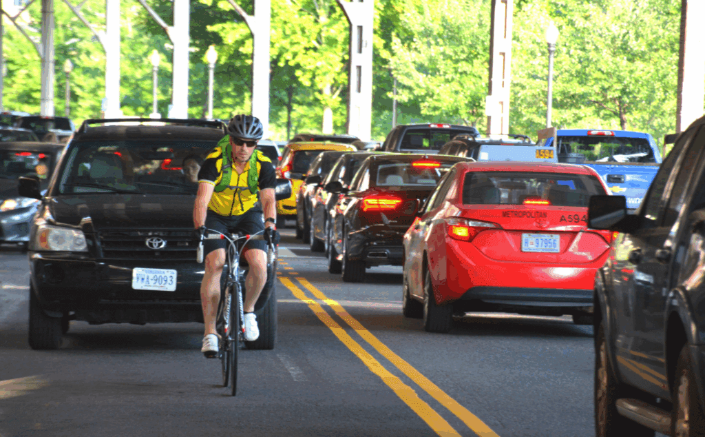 ANC 2E: Health Benefits, Crime, Trash, Streateries   