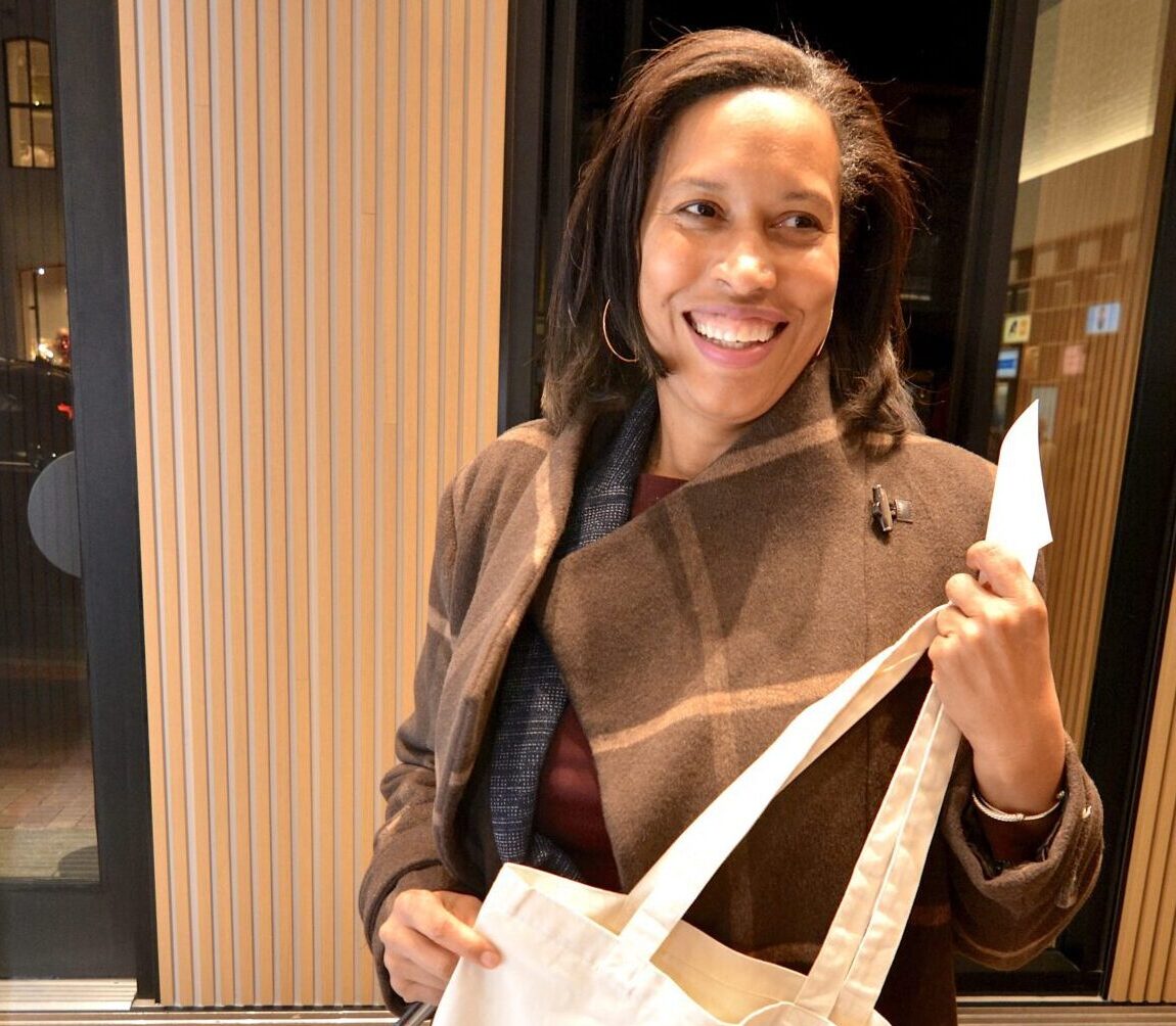 Business Ins & Outs: Google Store Opens; Happy 25th to Bacchus Wine Cellar!